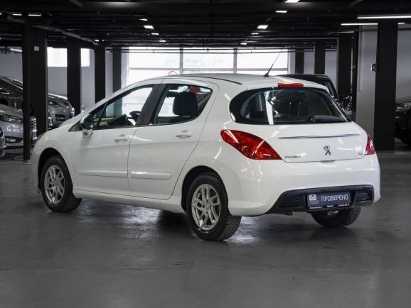 Peugeot 308, 1.6 л, МТ, 2011 фото 8