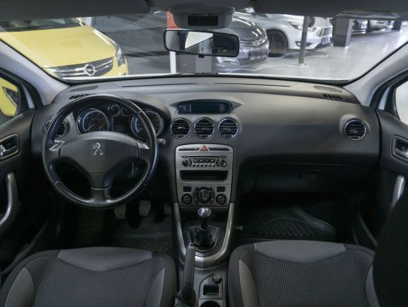 Peugeot 308, 1.6 л, МТ, 2011 фото 19