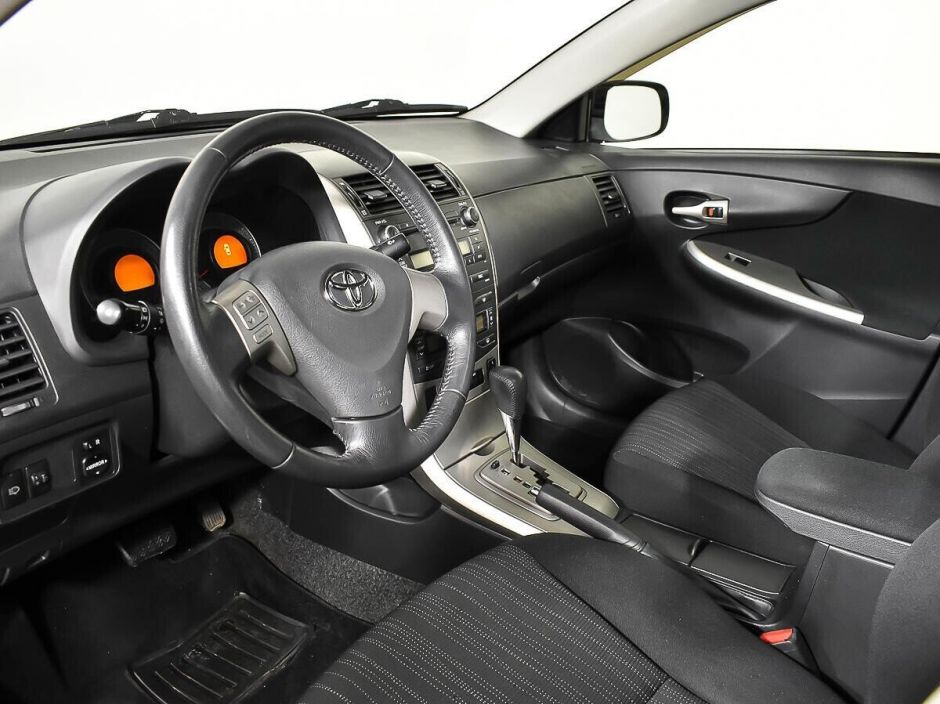 Toyota Corolla, 1.6 л, АТ, 2010 фото 7