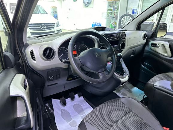 Peugeot Partner, 1.6 л, МТ, 2013 фото 10
