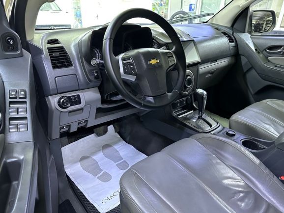 Chevrolet TrailBlazer, 2.8 л, АТ, 2014 фото 11