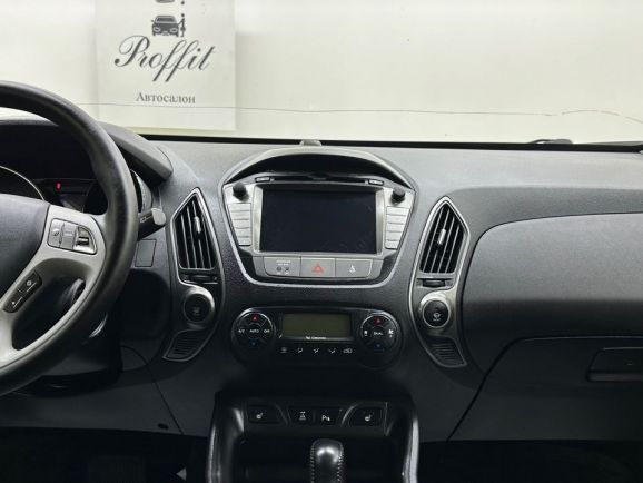 Hyundai ix35, 2.0 л, АТ, 2014 фото 2