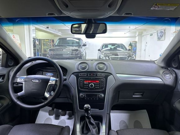 Ford Mondeo, 2.0 л, МТ, 2011 фото 13
