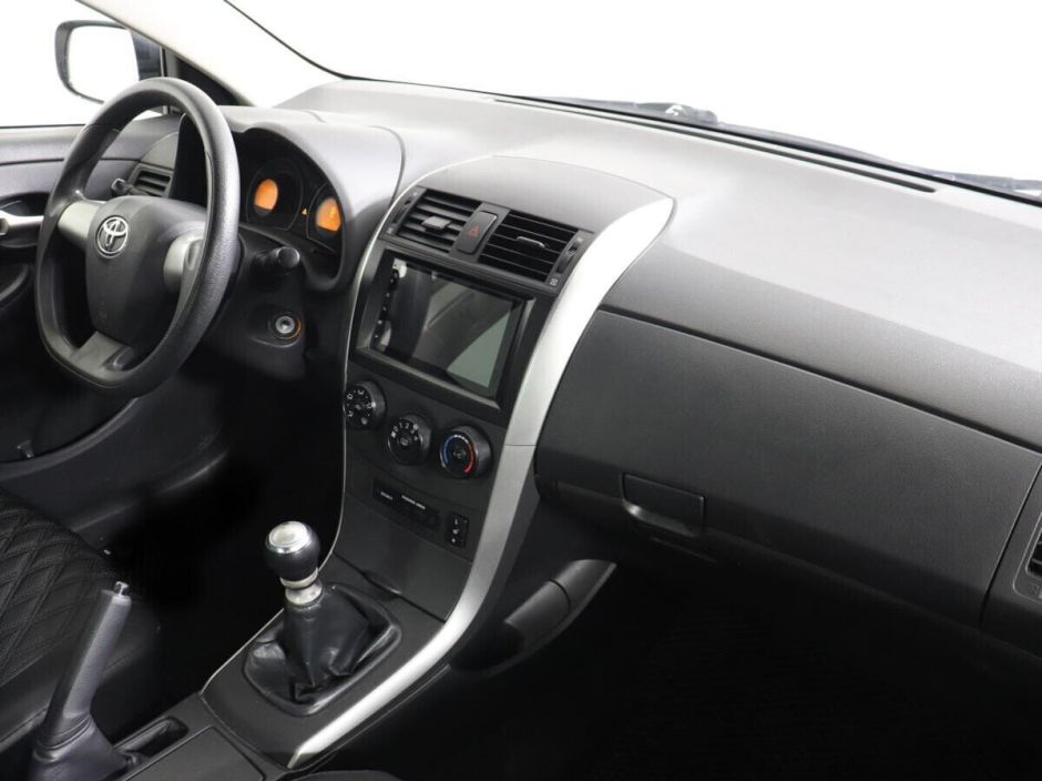 Toyota Corolla, 1.3 л, МТ, 2012 фото 2