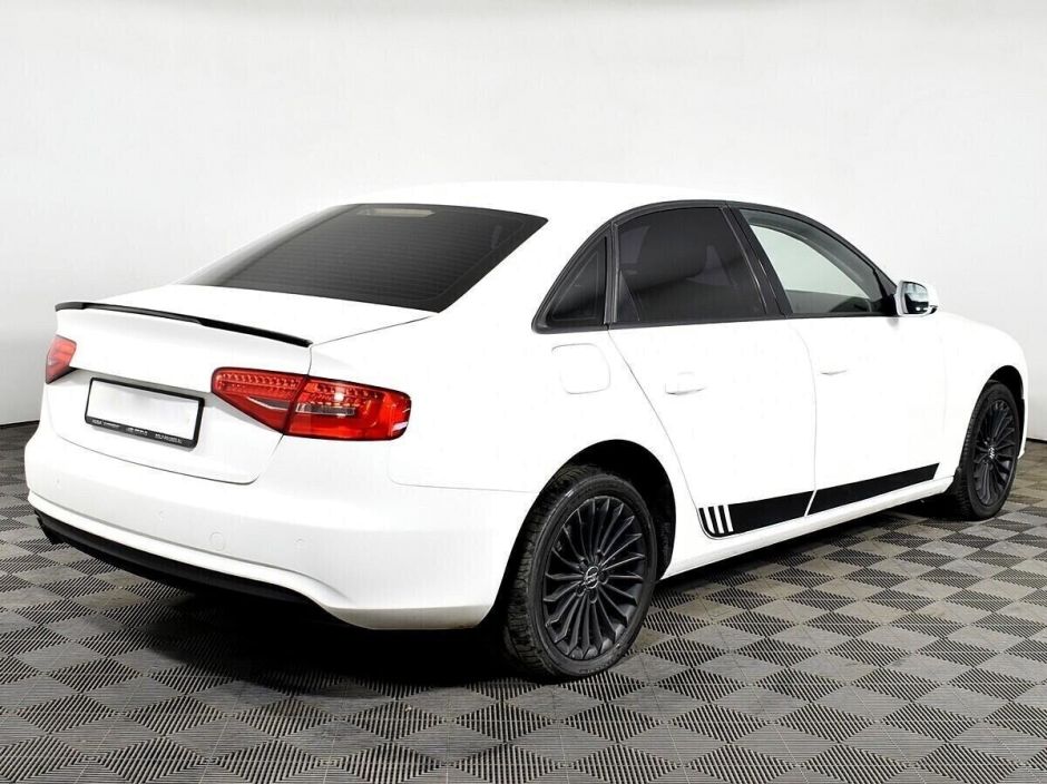 Audi A4, 2.0 л, Робот, 2012 фото 4