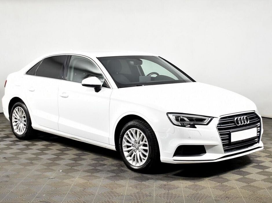 Audi A3, 1.5 л, Робот, 2017 фото 3