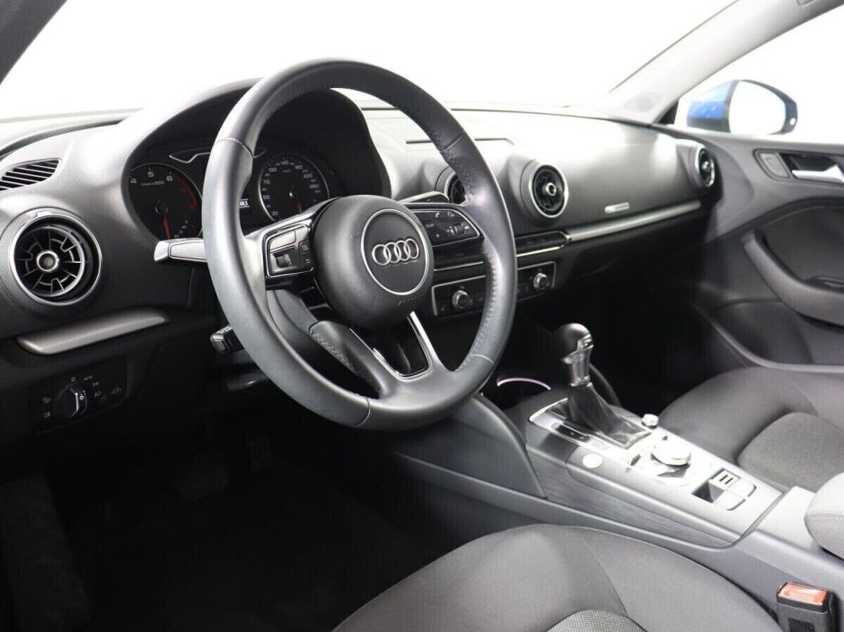 Audi A3, 1.5 л, Робот, 2019 фото 11