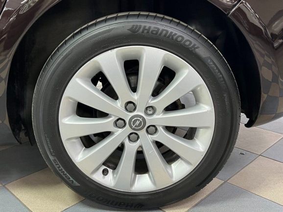 Opel Astra Cosmo, 1.4 л, АТ, 2013 фото 9