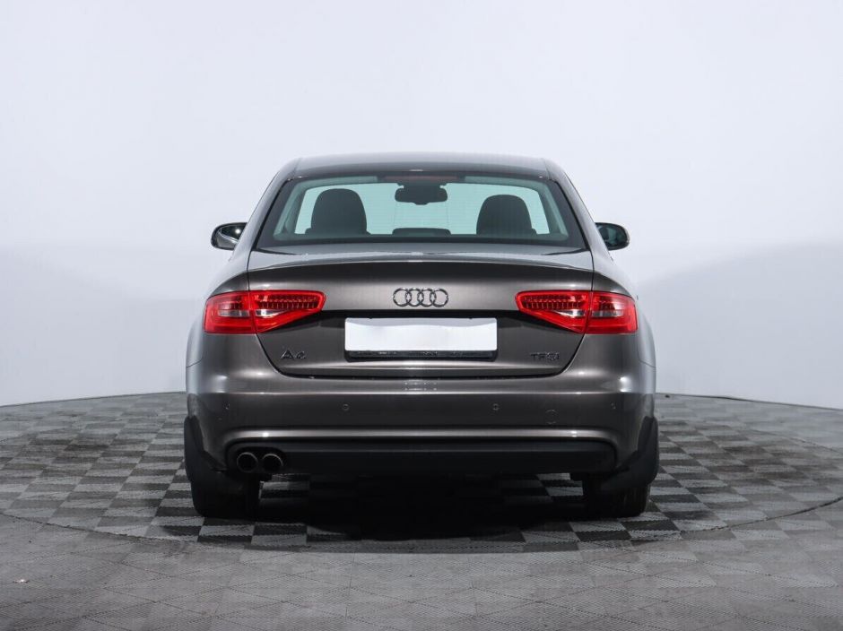 Audi A4, 1.8 л, Вариатор, 2011 фото 7