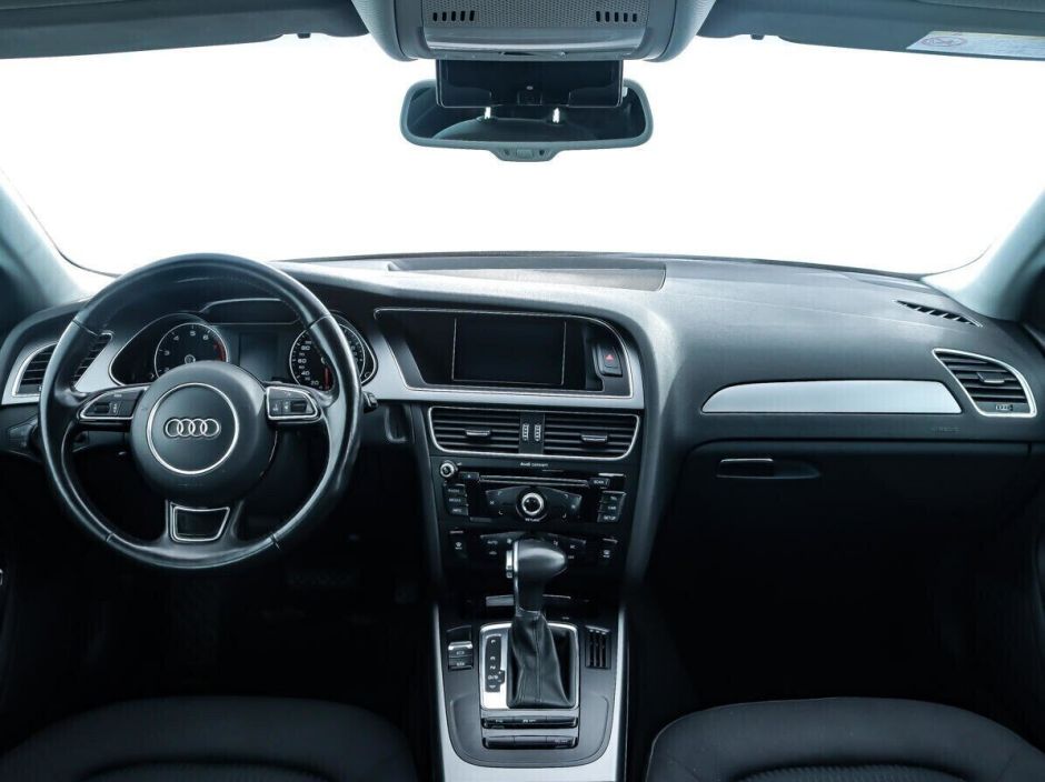 Audi A4, 1.8 л, Вариатор, 2011 фото 11