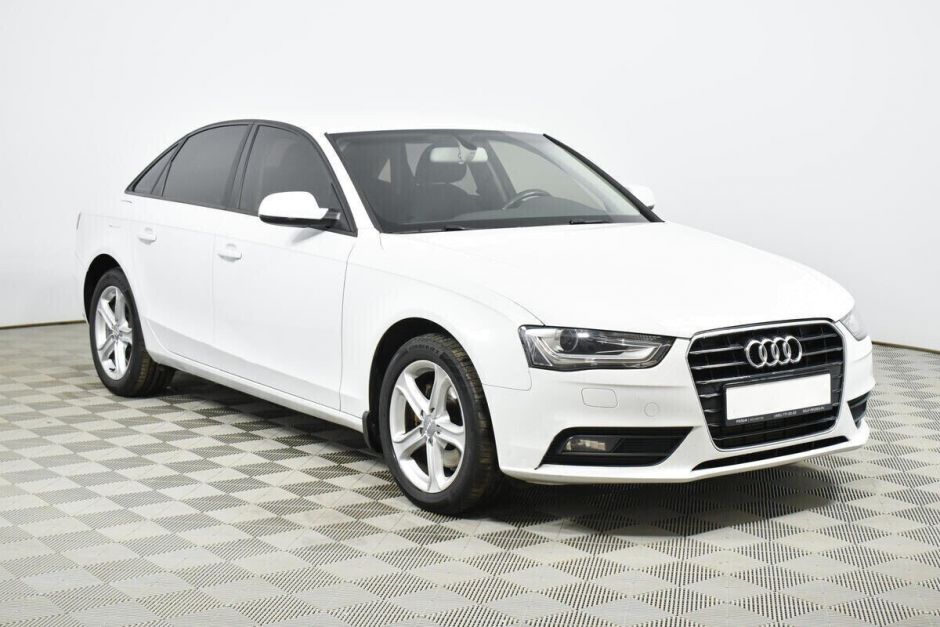Audi A4, 1.8 л, Вариатор, 2013 фото 5