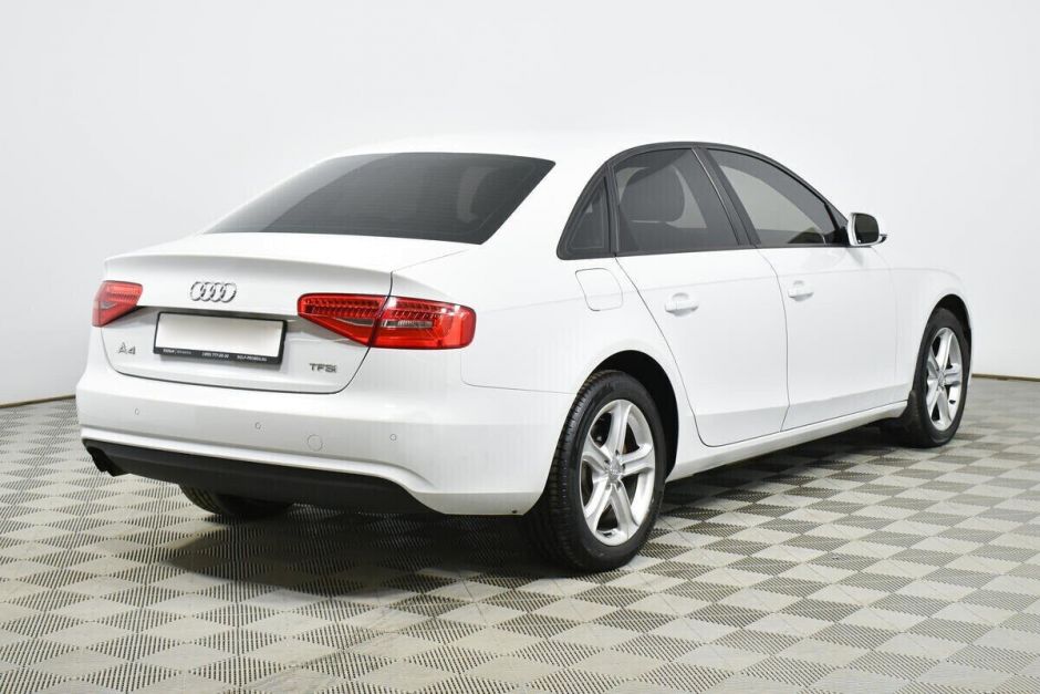 Audi A4, 1.8 л, Вариатор, 2013 фото 6