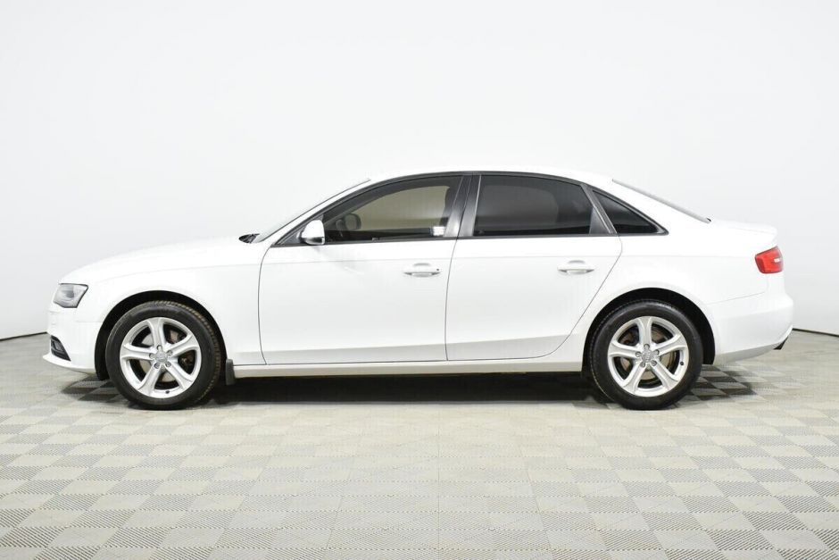 Audi A4, 1.8 л, Вариатор, 2013 фото 9