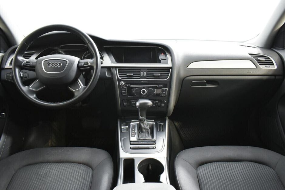 Audi A4, 1.8 л, Вариатор, 2013 фото 13