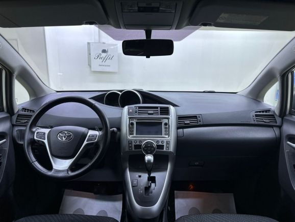 Toyota Verso, 1.8 л, Вариатор, 2012 фото 12