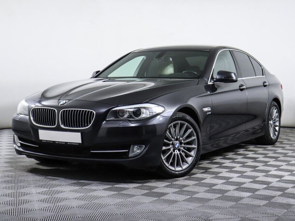 BMW 5 серии, 3.0 л, АТ, 2011 фото 3