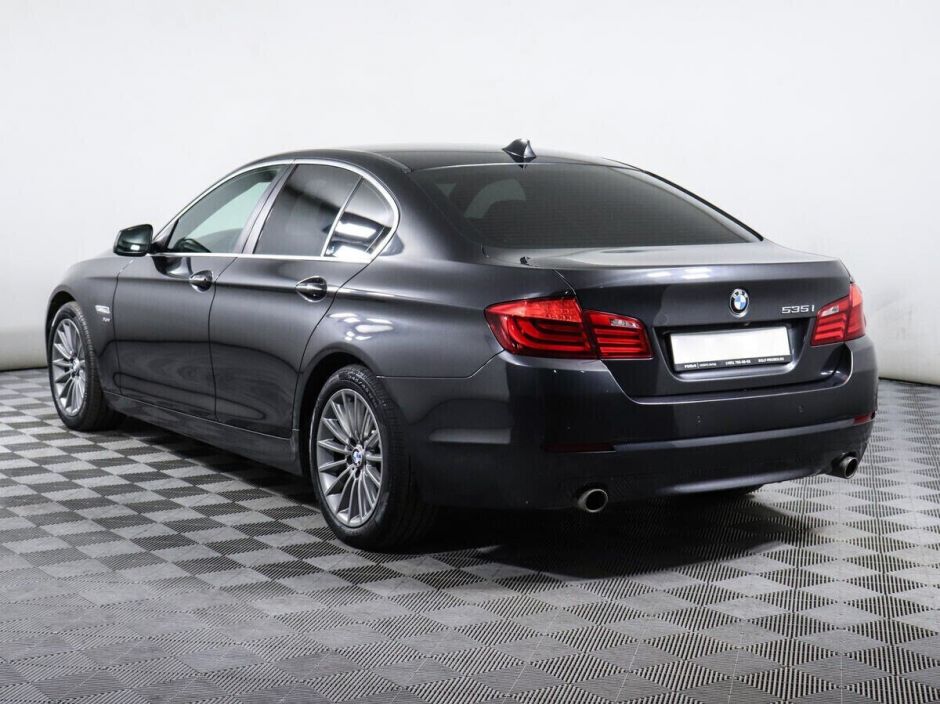 BMW 5 серии, 3.0 л, АТ, 2011 фото 8