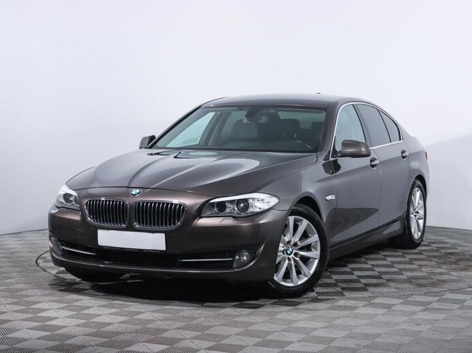 BMW 5 серии, 2.0 л, АТ, 2012 фото 3