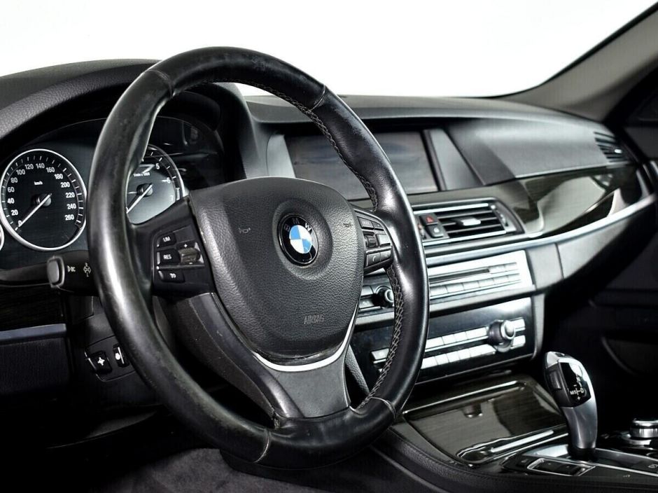 BMW 5 серии, 2.0 л, АТ, 2012 фото 11