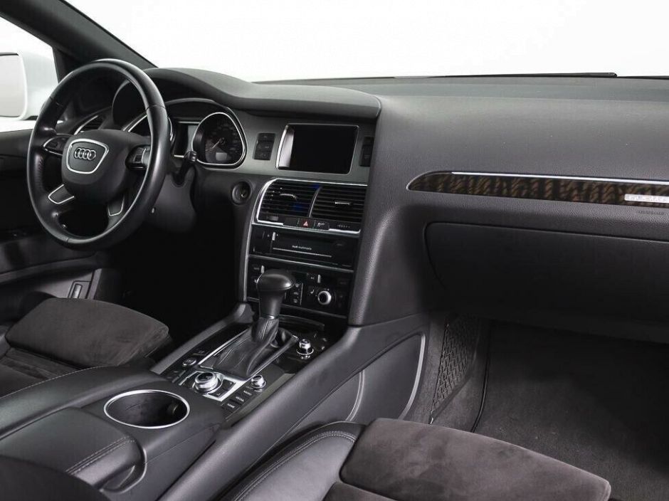 Audi Q7, 3.0 л, АТ, 2015 фото 12