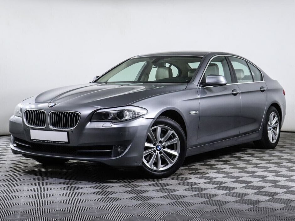 BMW 5 серии, 2.0 л, АТ, 2011 фото 3