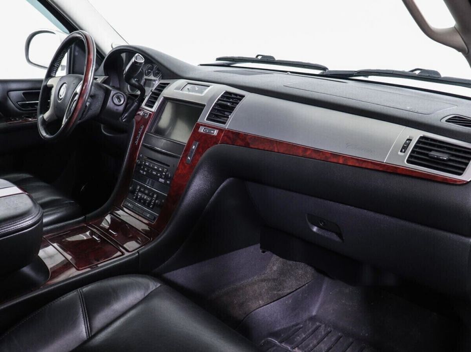 Cadillac Escalade, 6.2 л, АТ, 2010 фото 14