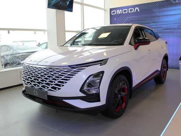 Omoda C5 Supreme, 1.6 л, Робот, 2024 фото 3