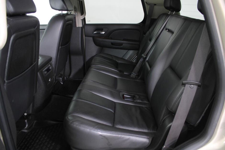 Chevrolet Tahoe, 5.3 л, АТ, 2010 фото 1