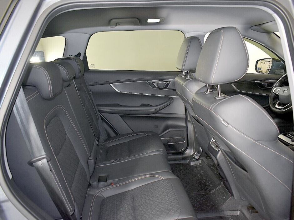 Chery Tiggo 8, 2.0 л, Вариатор, 2020 фото 1