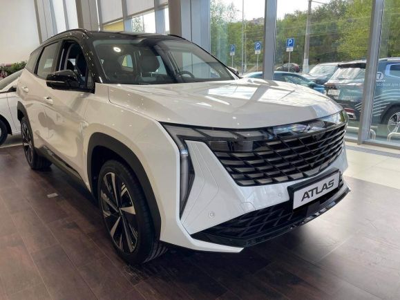 Geely Atlas Luxury, 2.0 л, АТ, 2024 фото 4