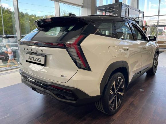 Geely Atlas Luxury, 2.0 л, АТ, 2024 фото 2