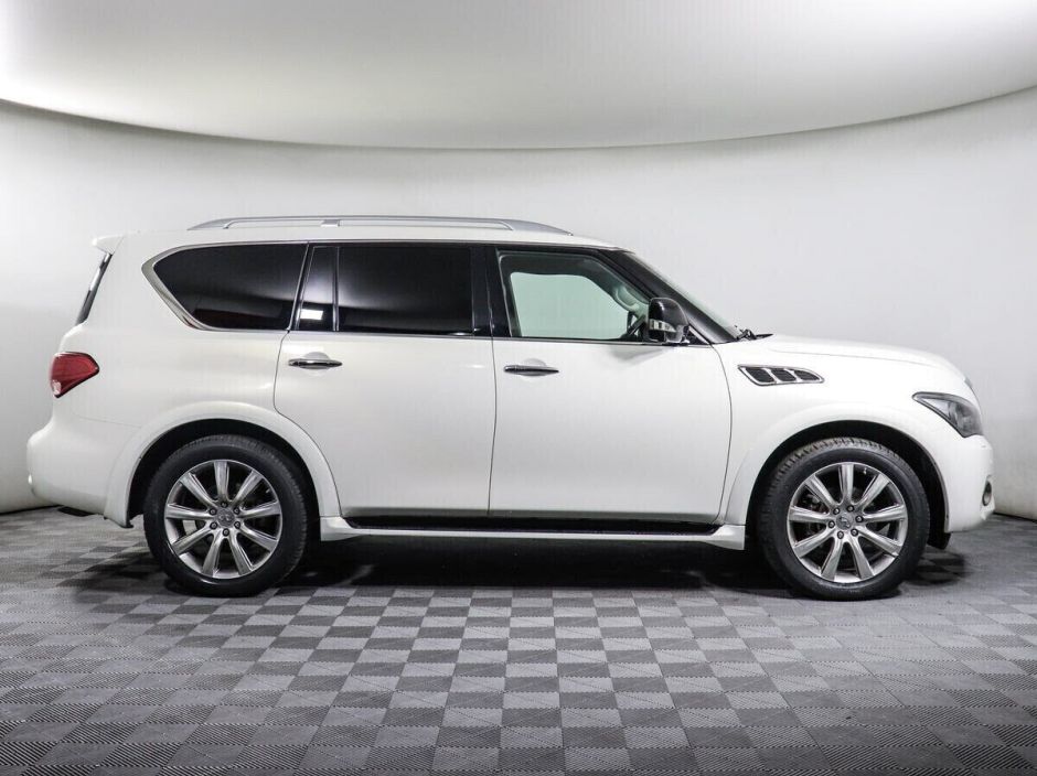 Infiniti QX56, 5.6 л, АТ, 2013 фото 11