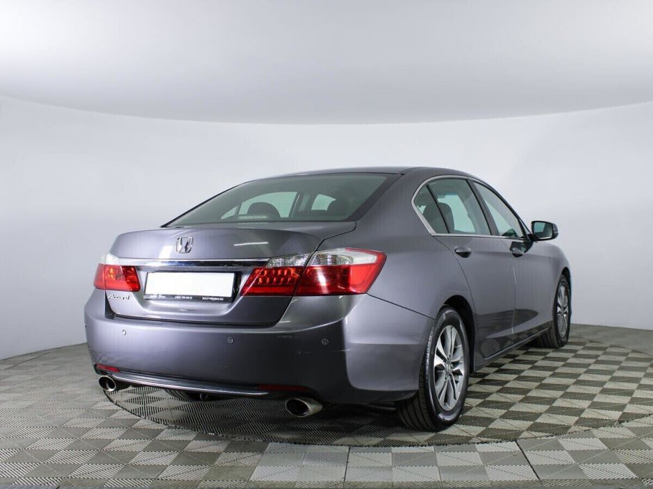 Honda Accord, 2.4 л, АТ, 2013 фото 4