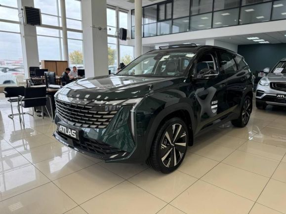 Geely Atlas Flagship, 2.0 л, Робот, 2024 фото 3