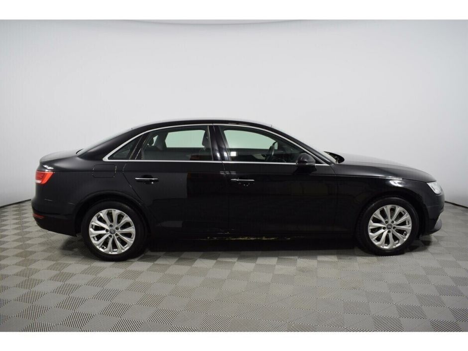 Audi A4, 2.0 л, Робот, 2016 фото 10