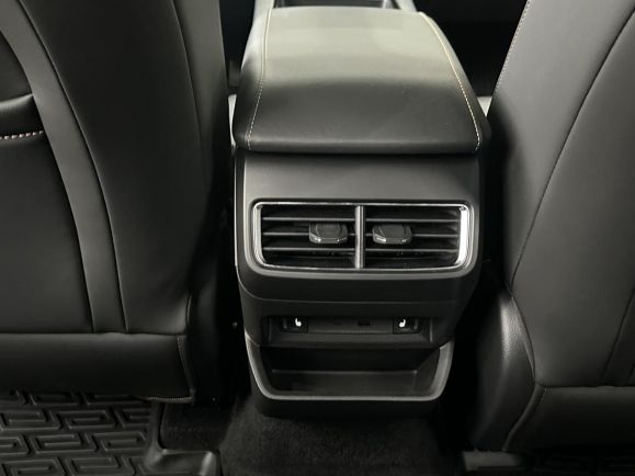 Geely Preface, 2.0 л, Робот, 2024 фото 2
