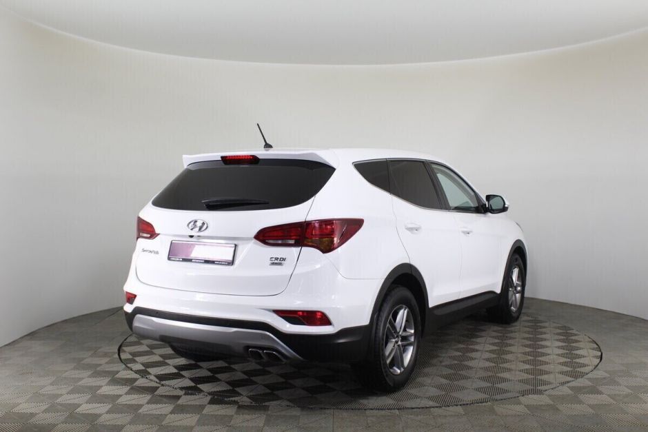 Hyundai Santa Fe, 2.2 л, АТ, 2017 фото 4