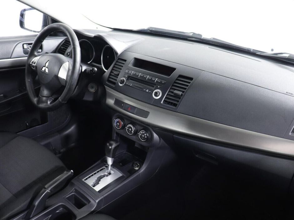 Mitsubishi Lancer, 1.6 л, АТ, 2012 фото 2