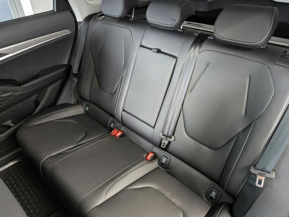 JAC JS6 Luxury, 1.5 л, Робот, 2024 фото 9