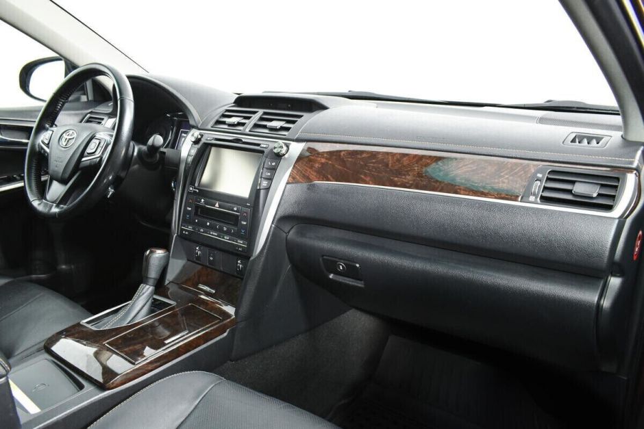 Toyota Camry, 2.5 л, АТ, 2017 фото 14
