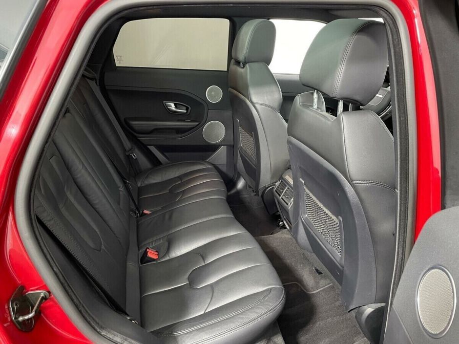 Land Rover Range Rover Evoque, 2.2 л, АТ, 2015 фото 1