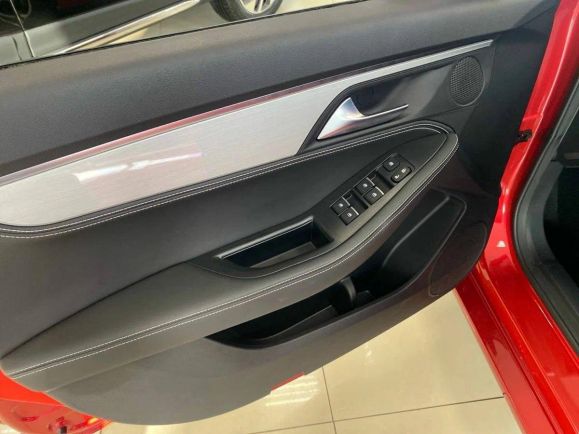 JAC J7 Luxury, 1.5 л, Вариатор, 2024 фото 2