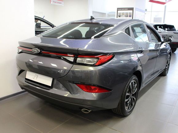 JAC J7 Luxury, 1.5 л, Вариатор, 2024 фото 5