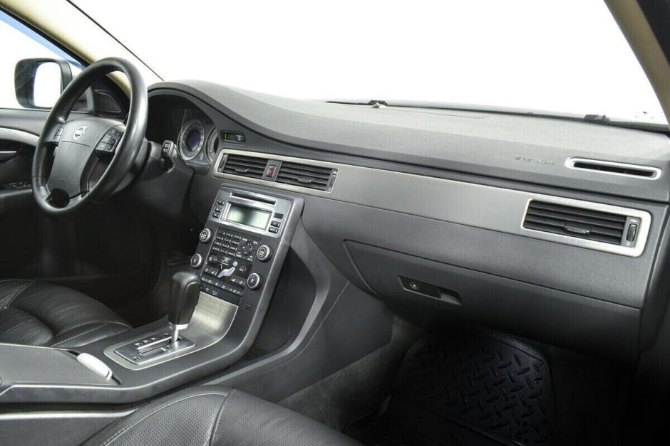 Volvo XC70, 2.4 л, АТ, 2009 фото 12