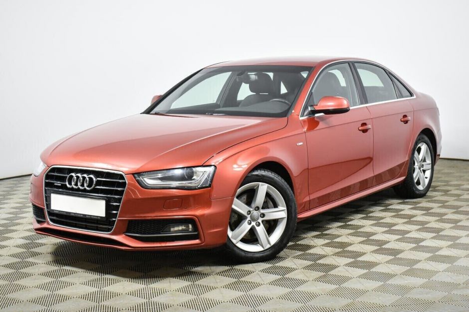 Audi A4, 2.0 л, Робот, 2013 фото 3