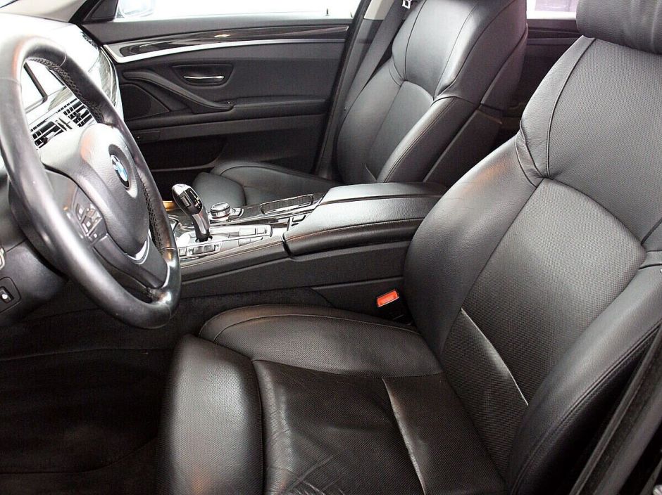 BMW 5 серии, 3.0 л, АТ, 2013 фото 9
