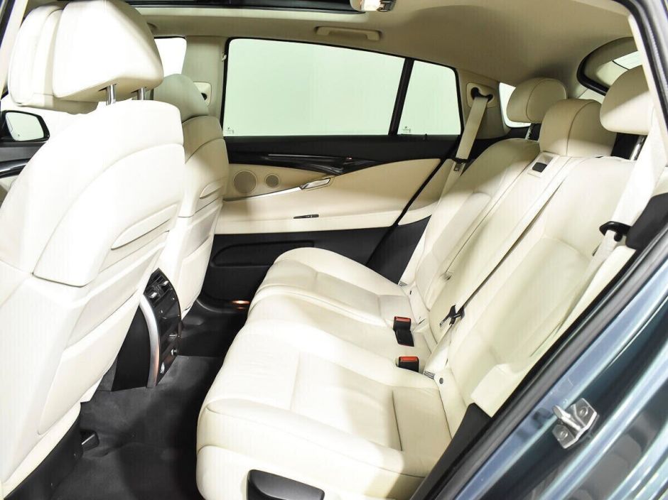 BMW 5 серии, 3.0 л, АТ, 2013 фото 1