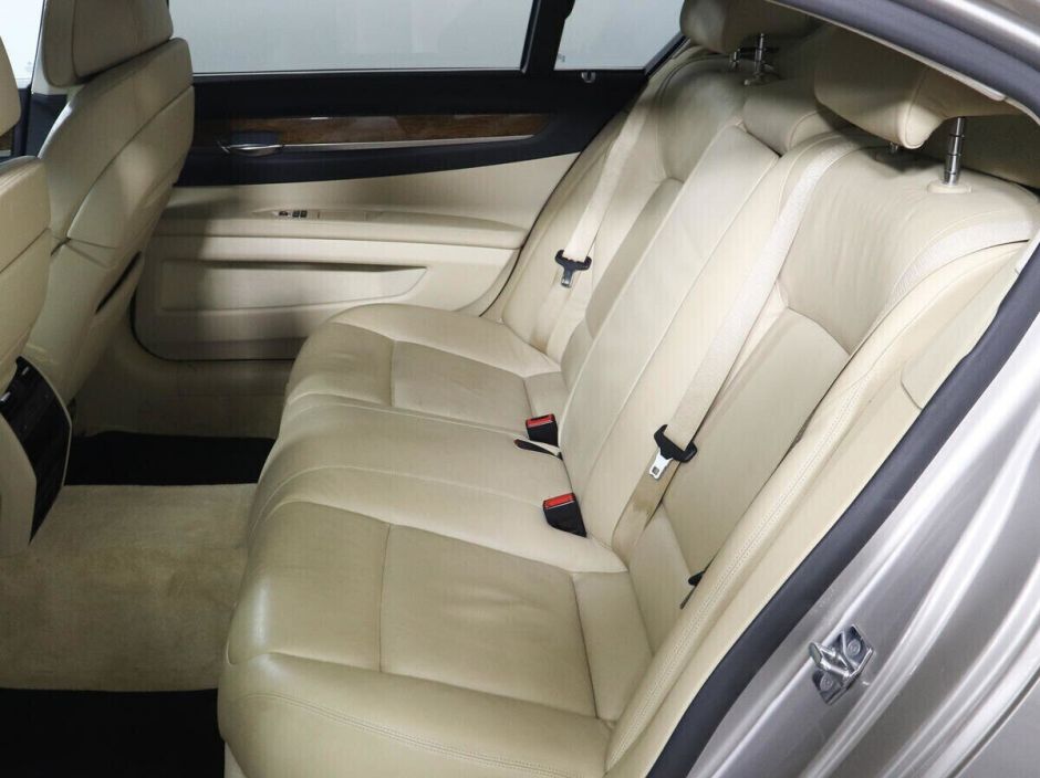 BMW 7 серии, 3.0 л, АТ, 2009 фото 1