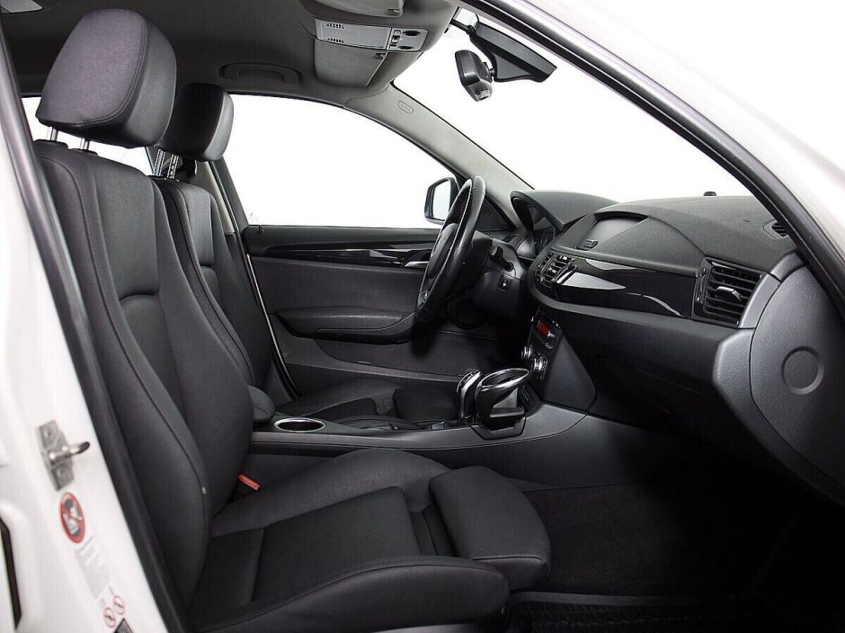 BMW X1, 2.0 л, АТ, 2012 фото 2