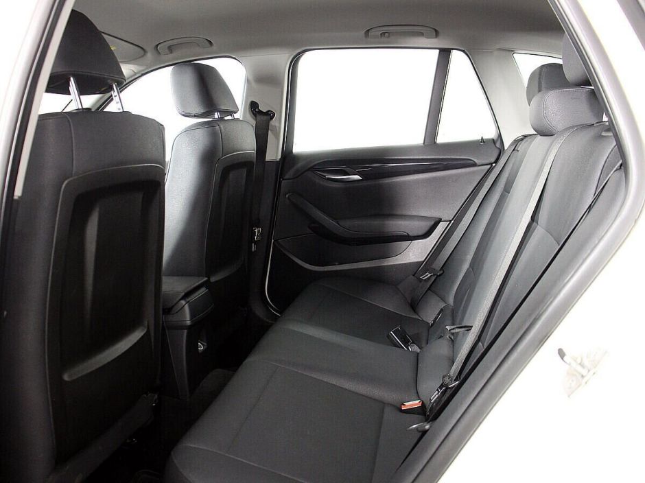 BMW X1, 2.0 л, АТ, 2012 фото 1